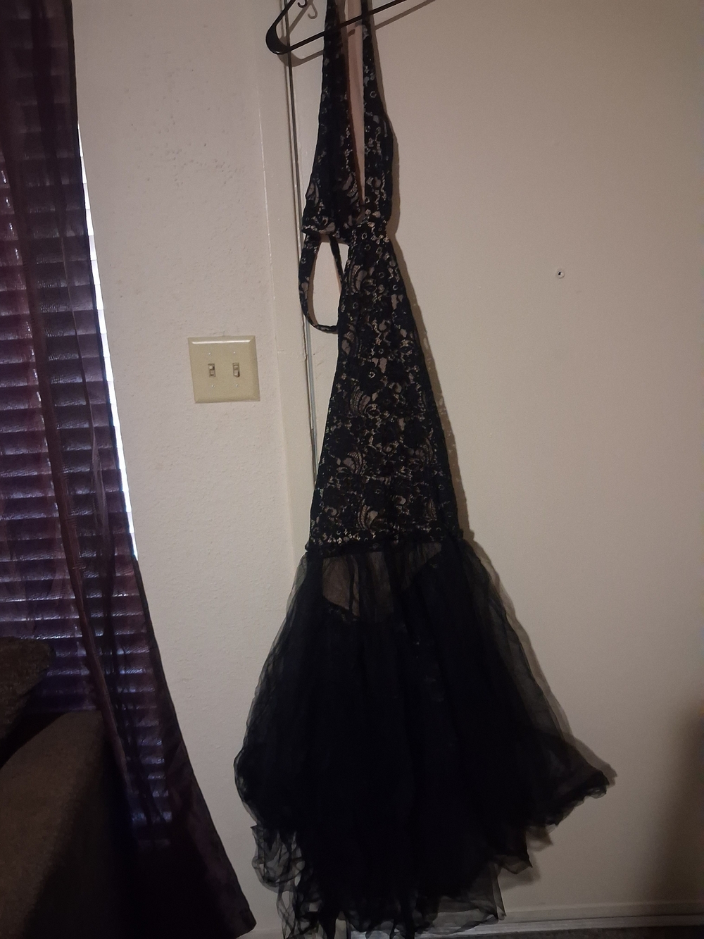 Black Lace Halter Evening Dress Size Xl
